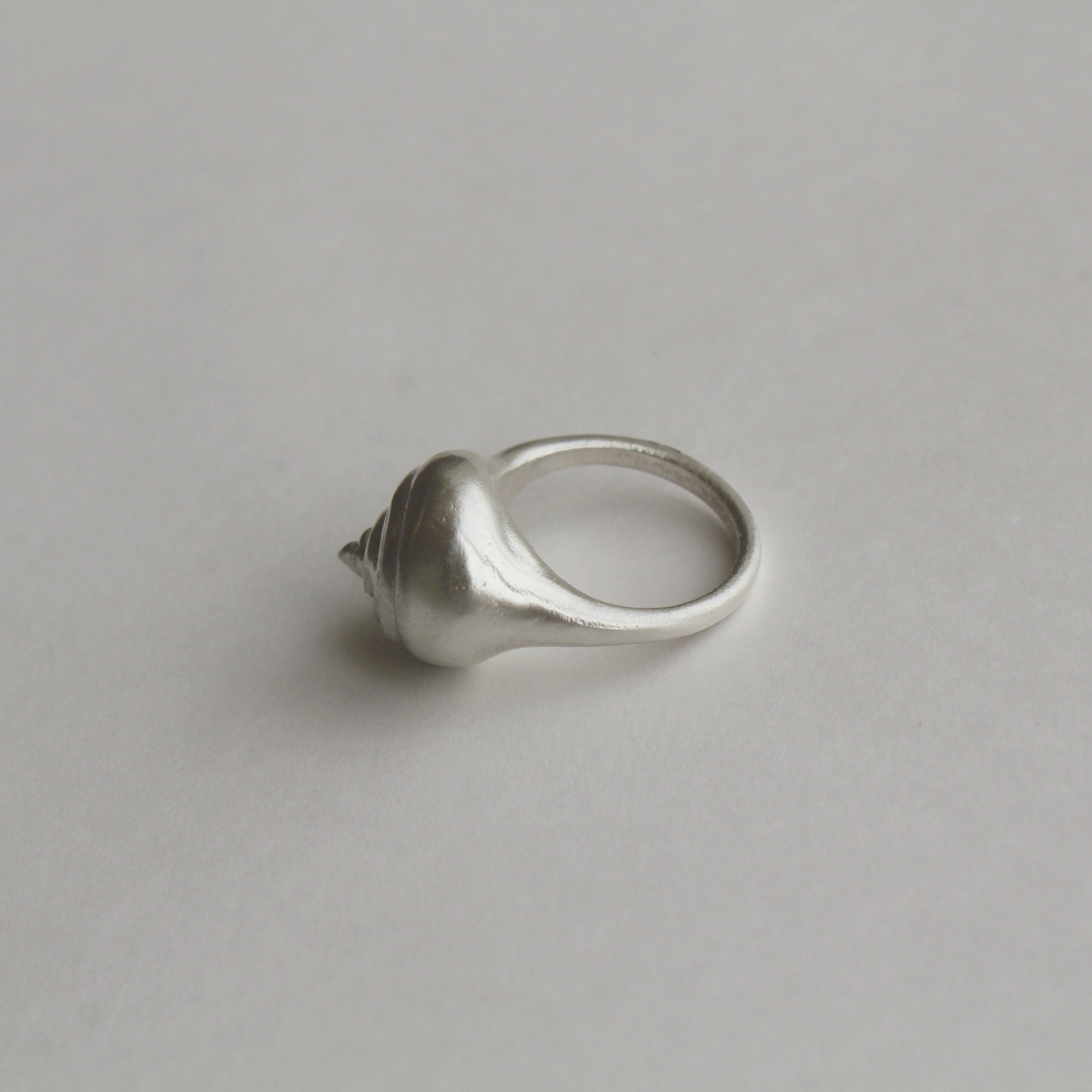 Spira Shell Ring image 4