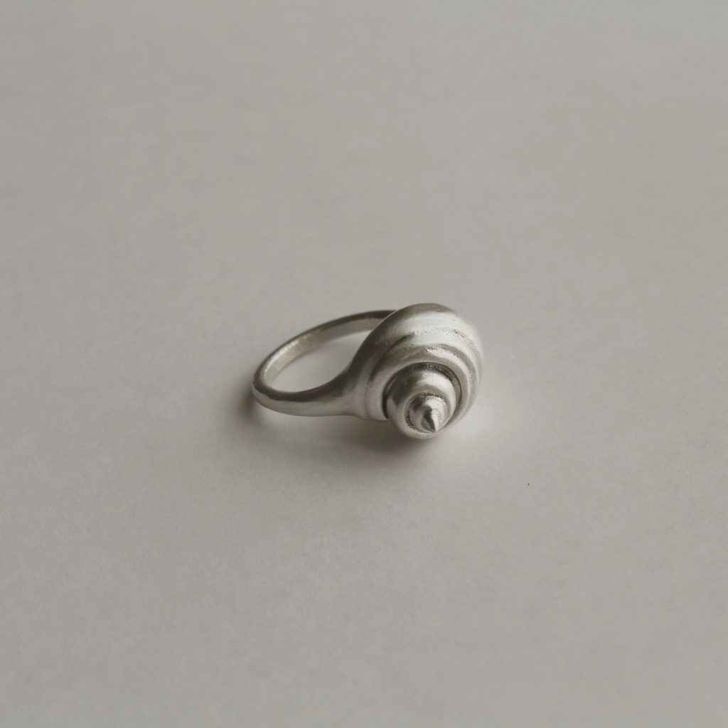 Spira Shell Ring image 1