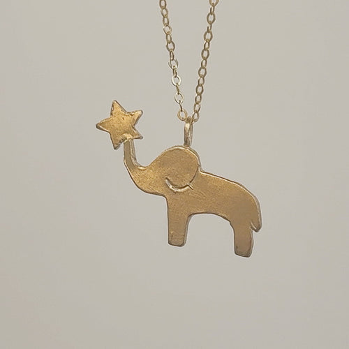 Circus Elephant Pendant  (one metal) image 0